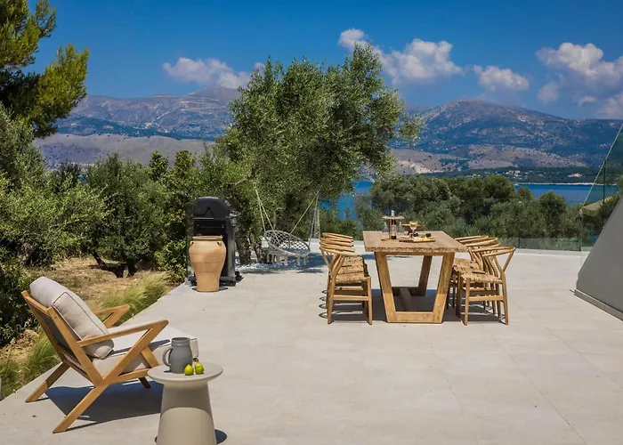 Sensi Villa Lixouri